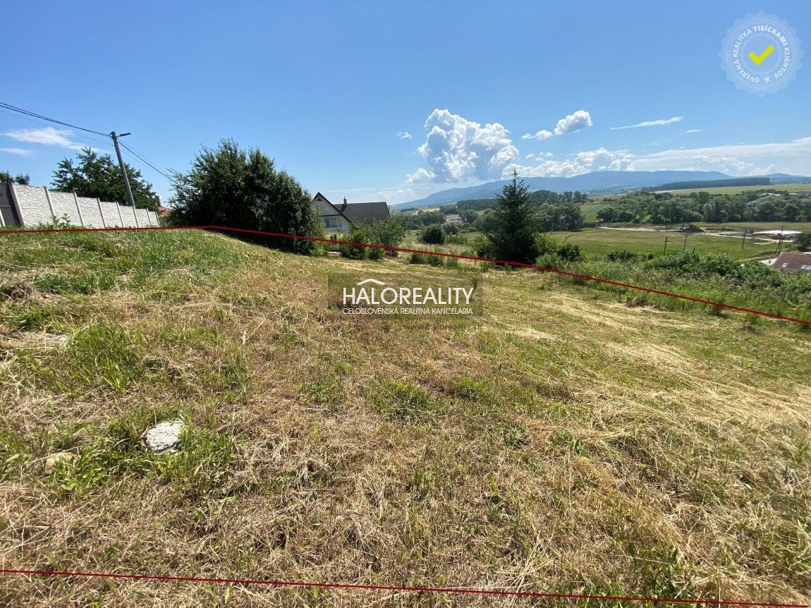 HALO reality - Predaj, pozemok pre rodinný dom   766 m2 Fint