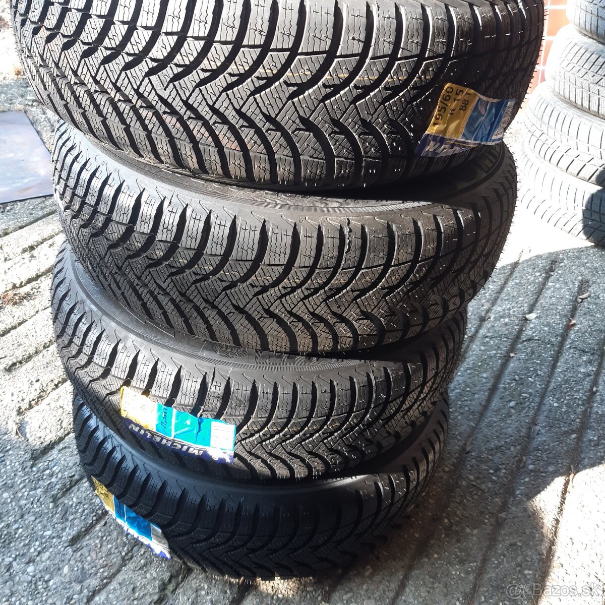 zimne 195/60r15 michelin