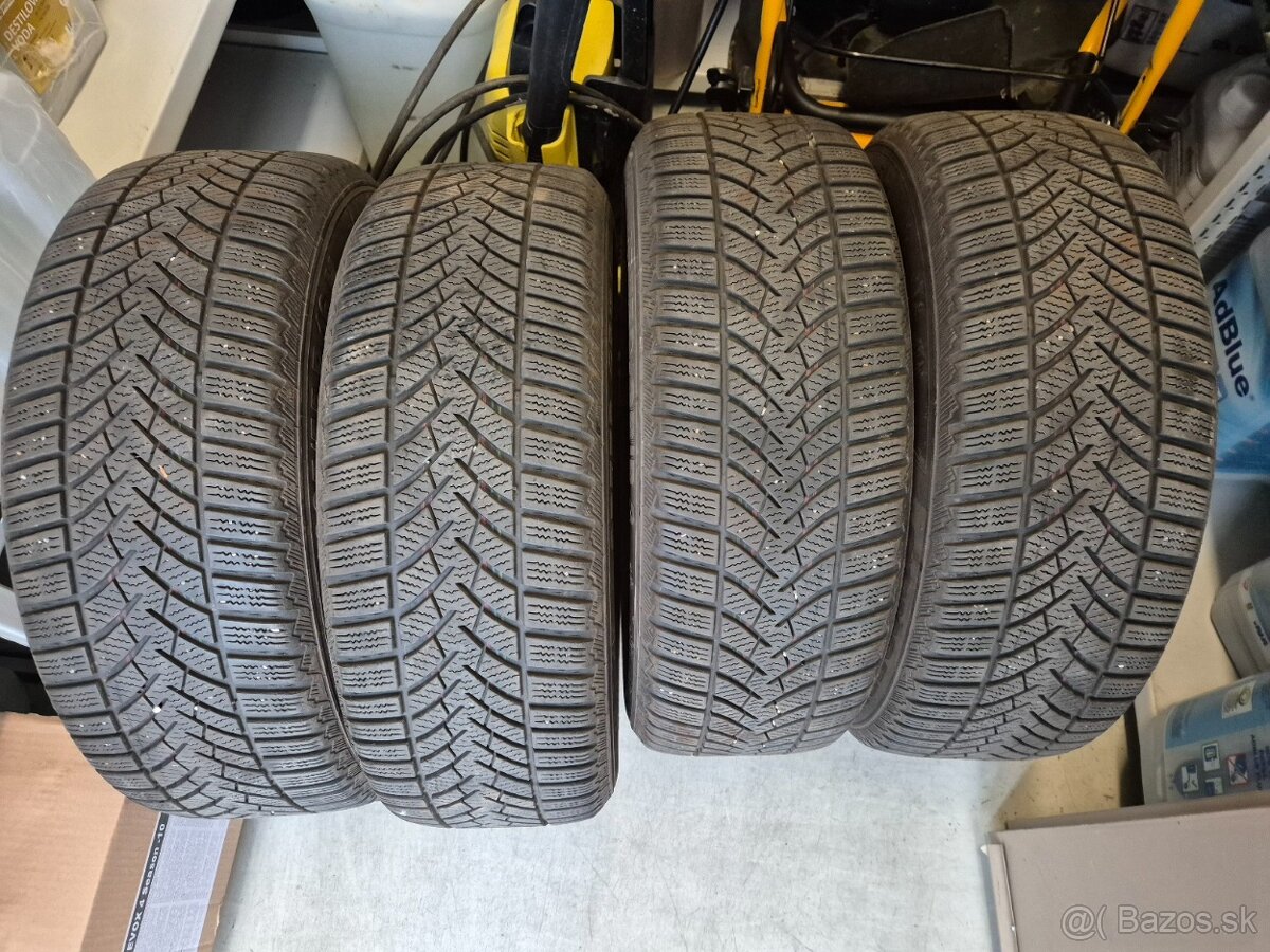 Predám zimné pneumatiky 205/55 R16