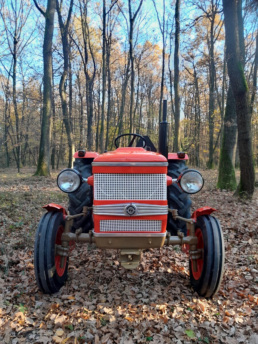 Zetor 2511 s ŠPZ