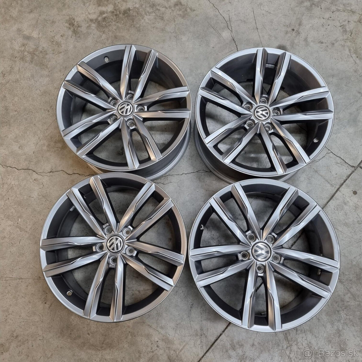 Originál Volkswagen Passat Dartford disky5x112 R18 ET44