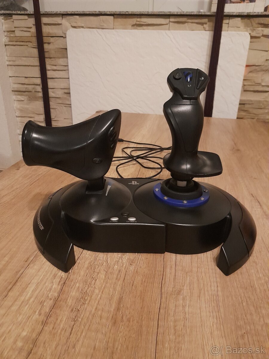 Thrustmaster T-Flight Hotas 4