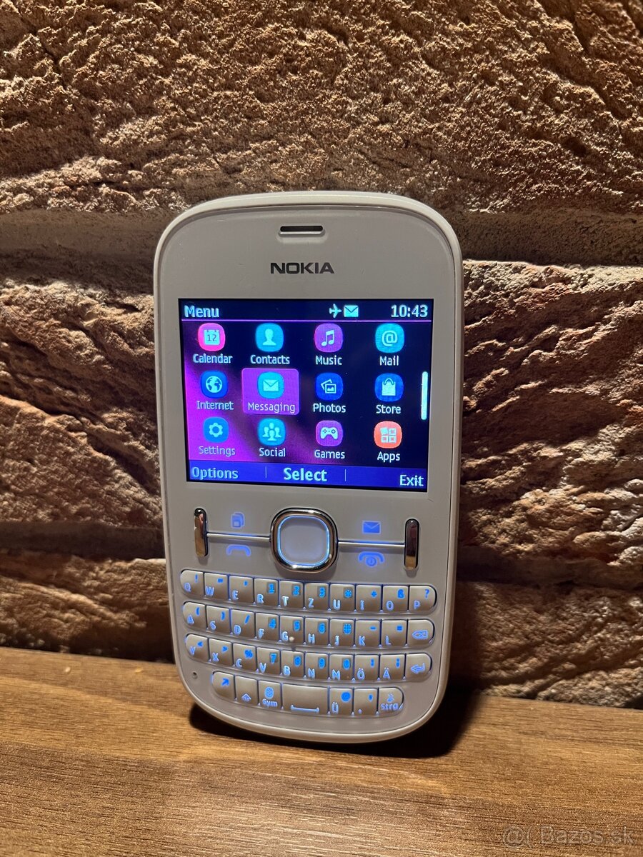 Nokia 200, RM-761 zberatelsky stav, dual sim