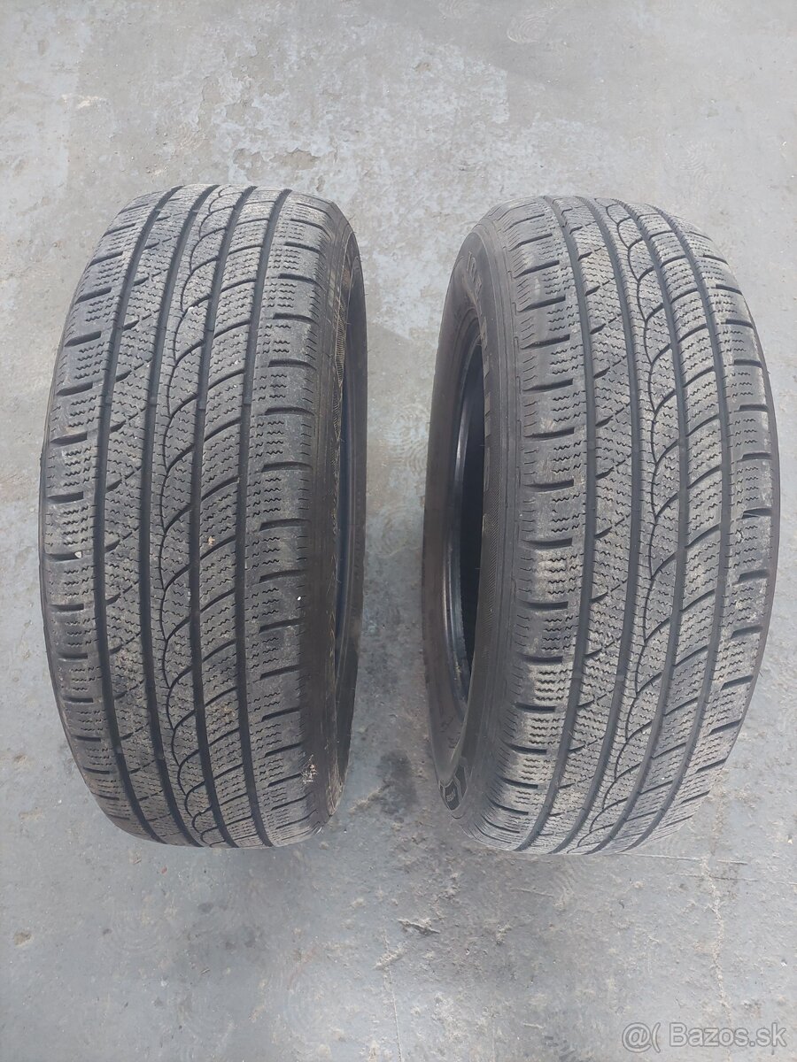 Zimné pneumatiky 235/65 R17