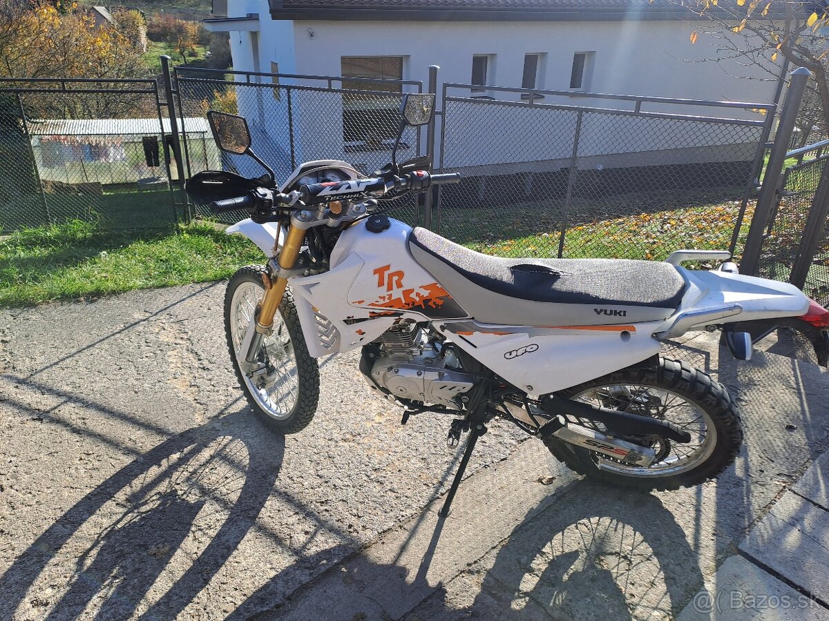 Yuki tr 125