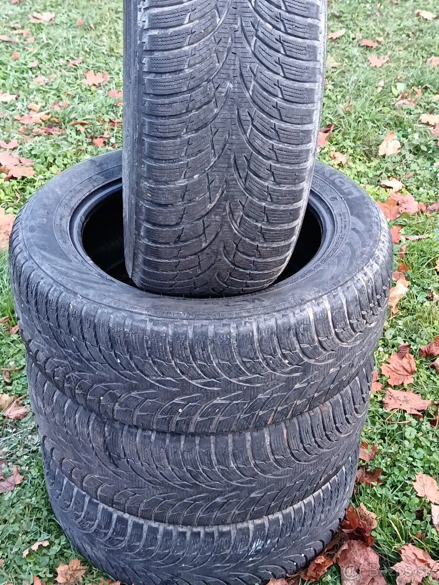 Predám pneumatiky 215 /55R16 zimné