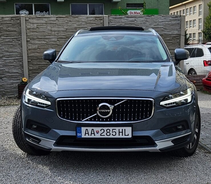 Volvo V90 Cross Country B4 Cross Country Pro AWD A/T