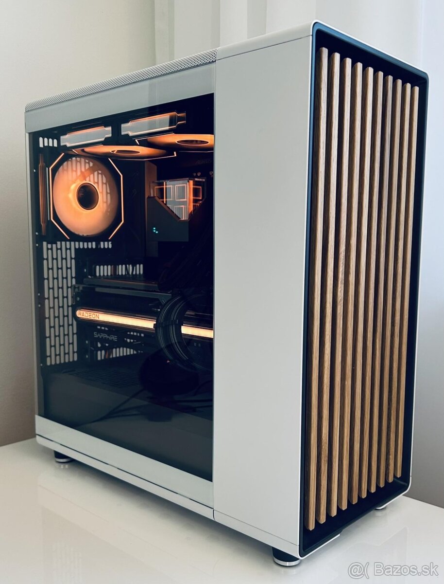 Ryzen 7 7800x3D \32GB RAM \RX 7800XT 16GB\ 1000W Zdroj