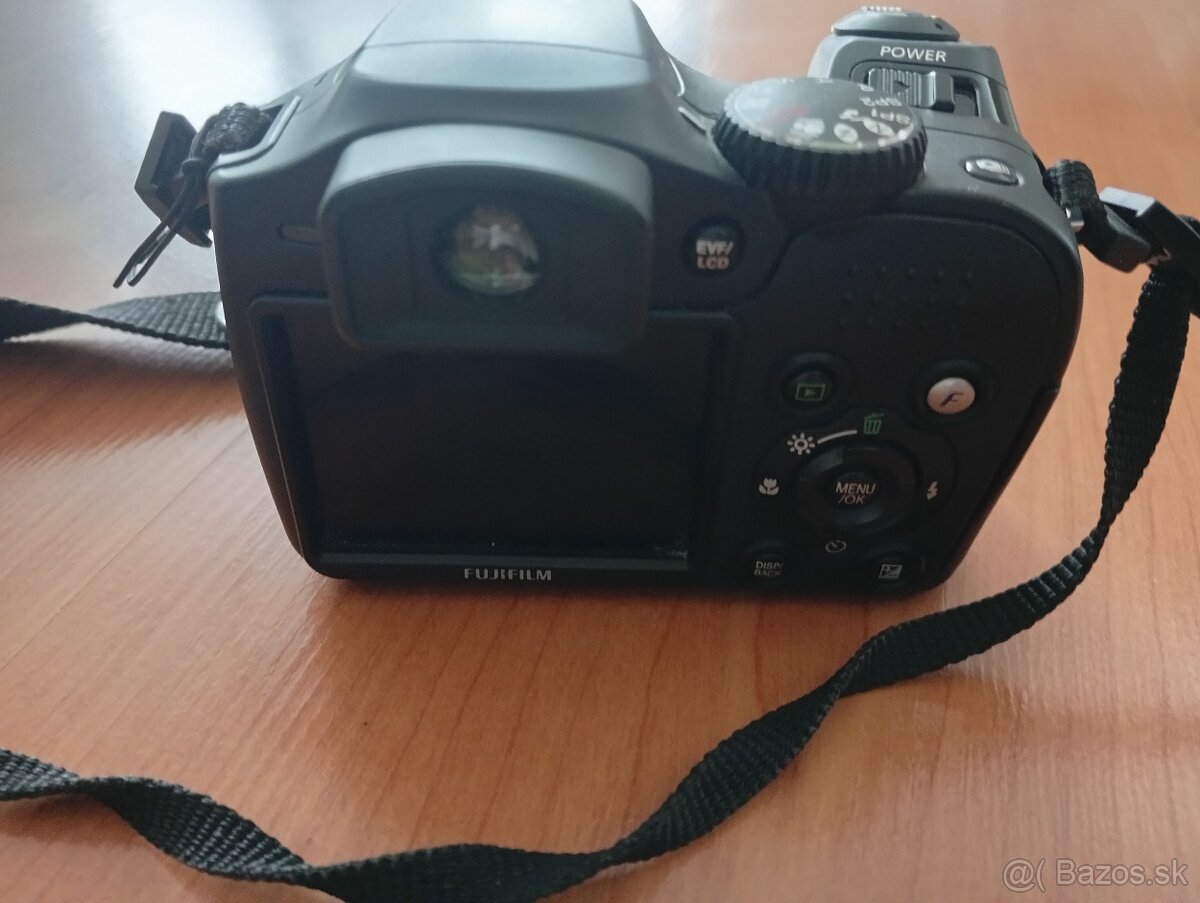 fuji finepix s700