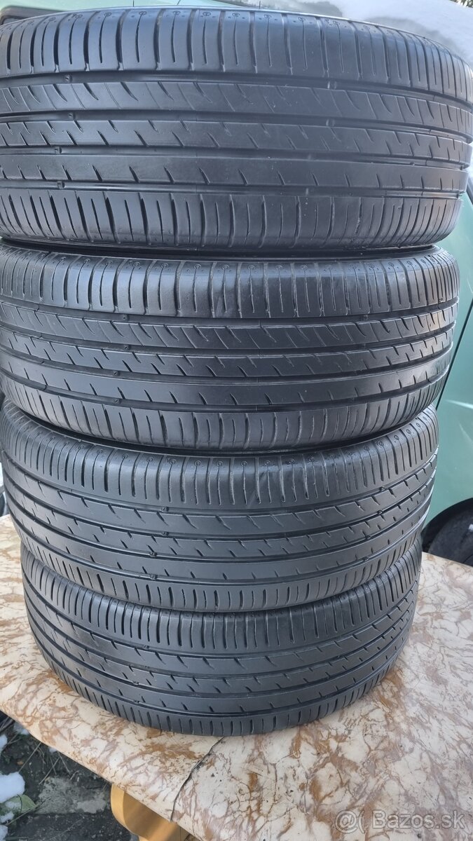 R16 205/55/16 letne KUMHO ECOWING