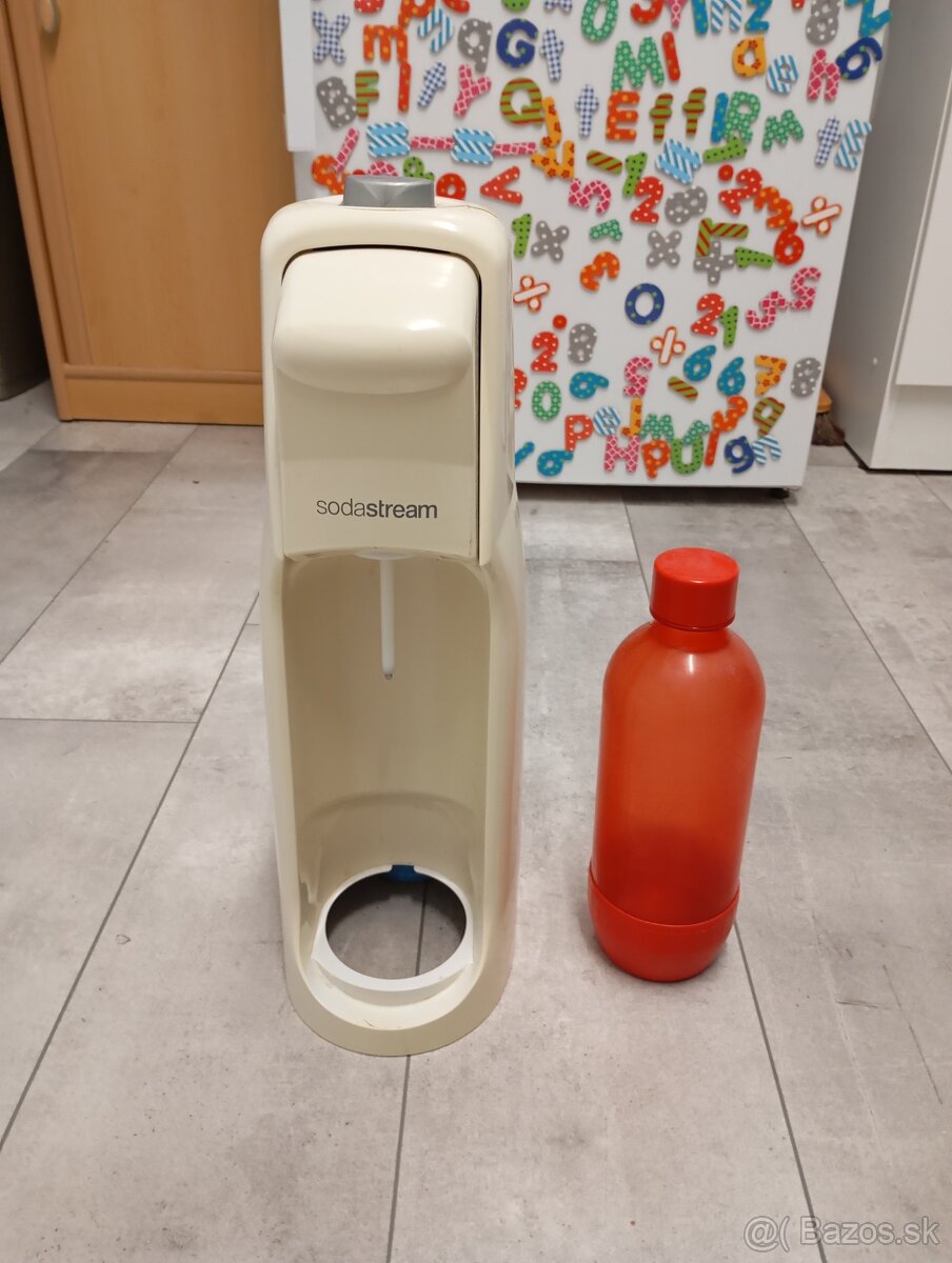 Predám plne funkčný SodaStream s jednou flasou