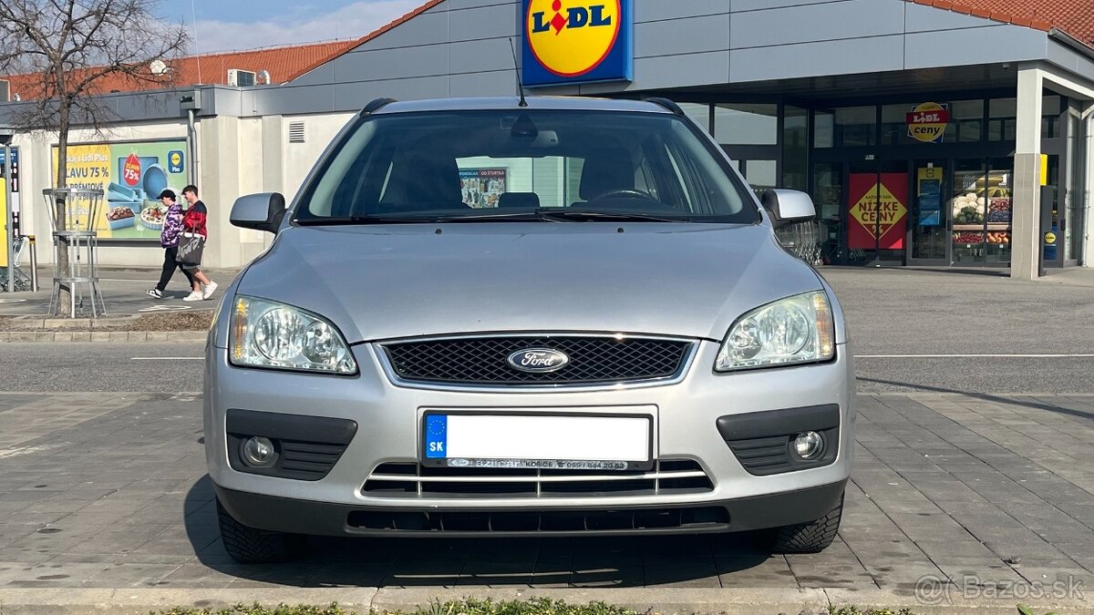 Ford Focus Combi 1.6 Benzin 192 000 km / 2005