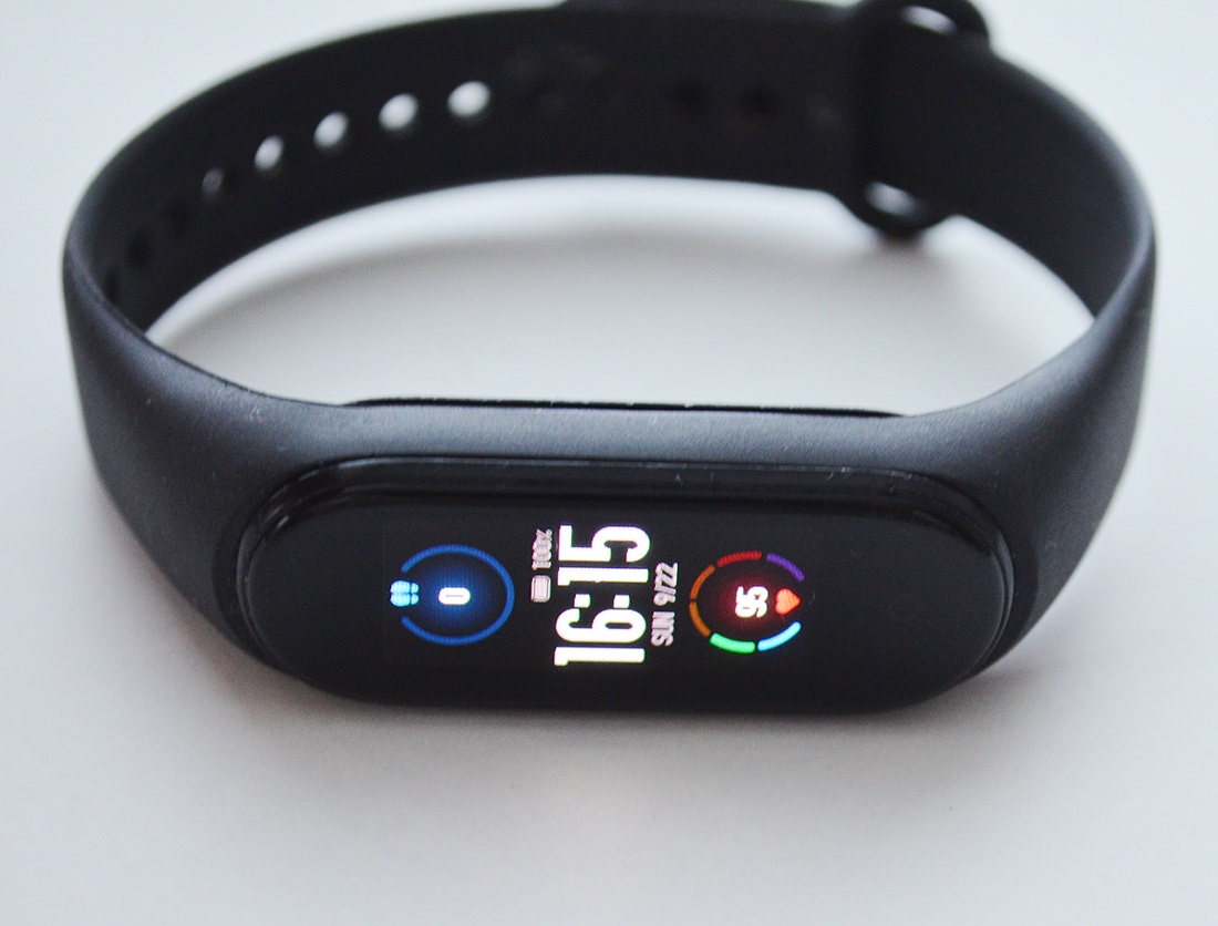 Xiaomi Mi Smart Band 5