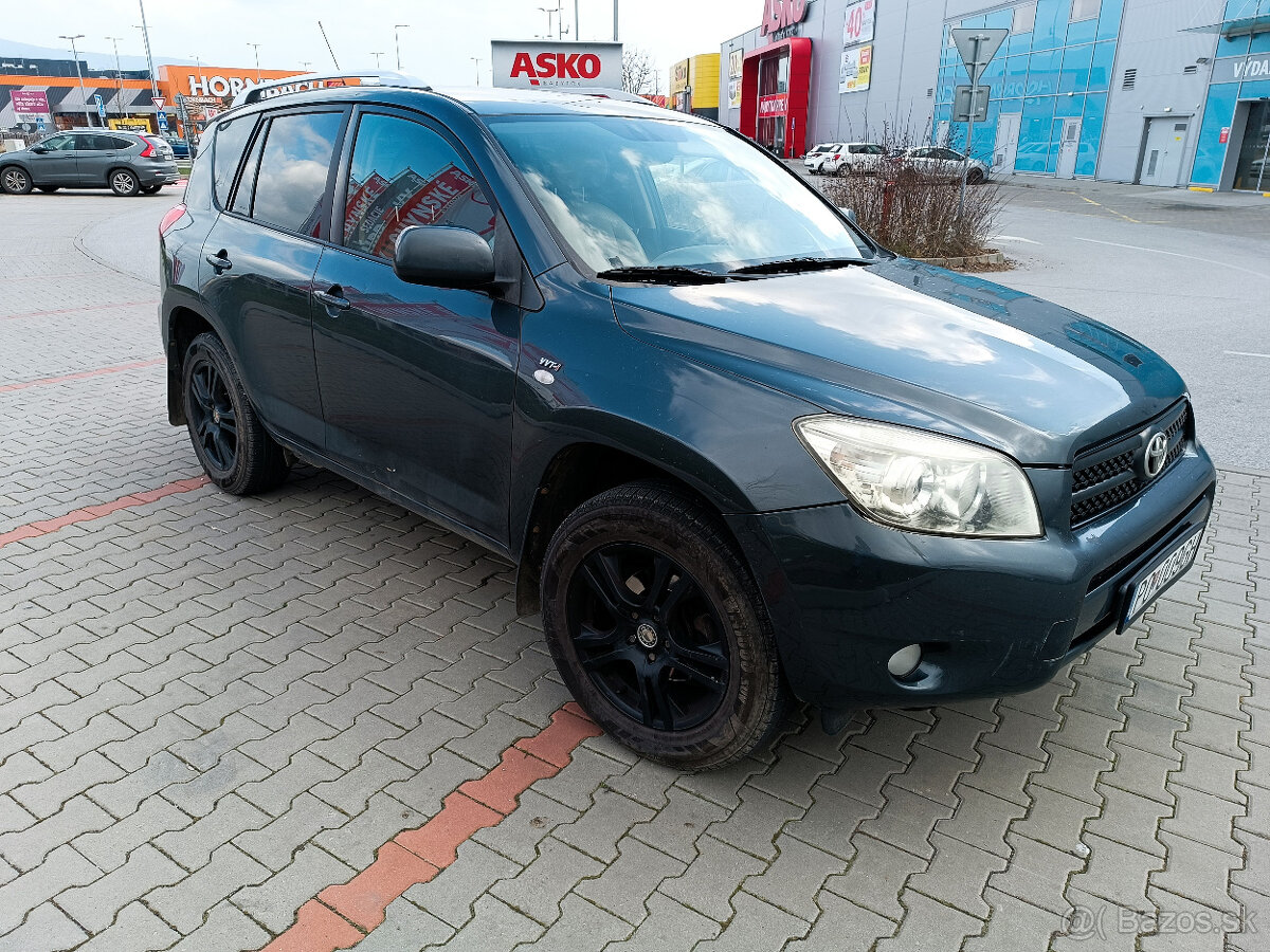 Toyota RAV4 2.0 LUX, 2007, Benzín, Manuál