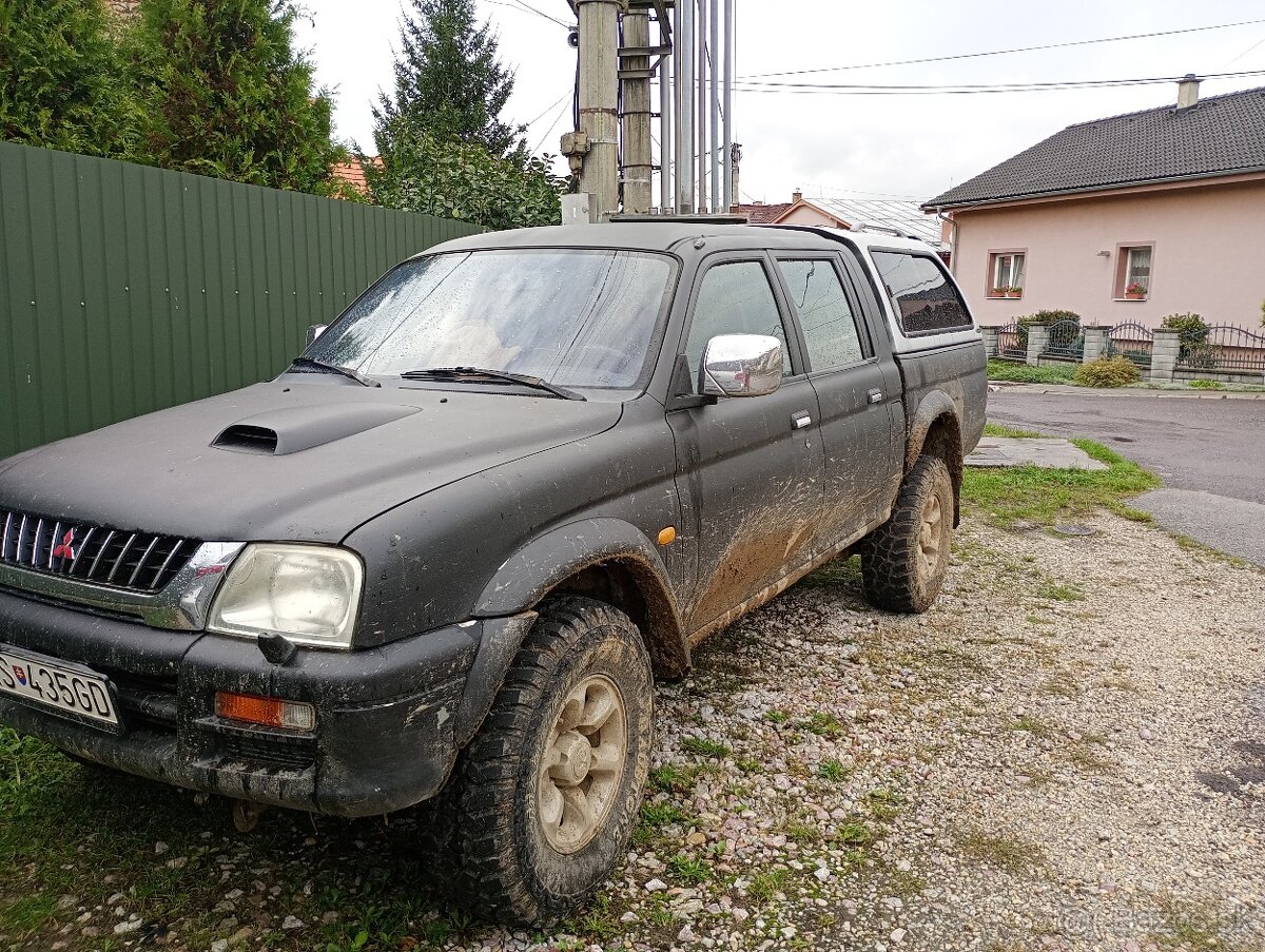 L 200