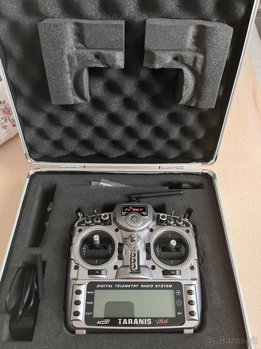 Taranis X9D Plus