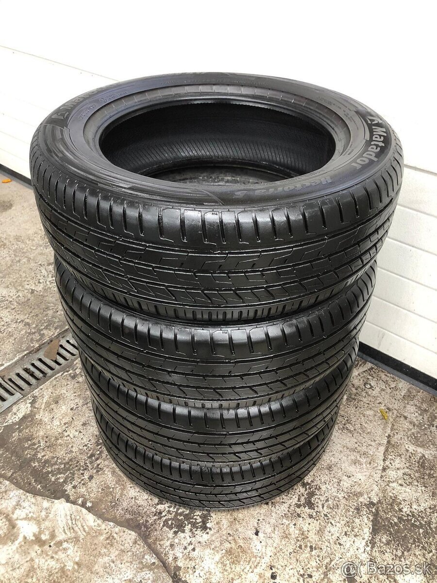 Nové celoročné pneu 215/ 60r17 zn.MATADOR HECTORRA