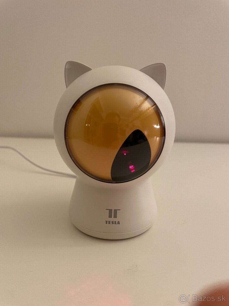 TESLA Smart Laser Dot Cats