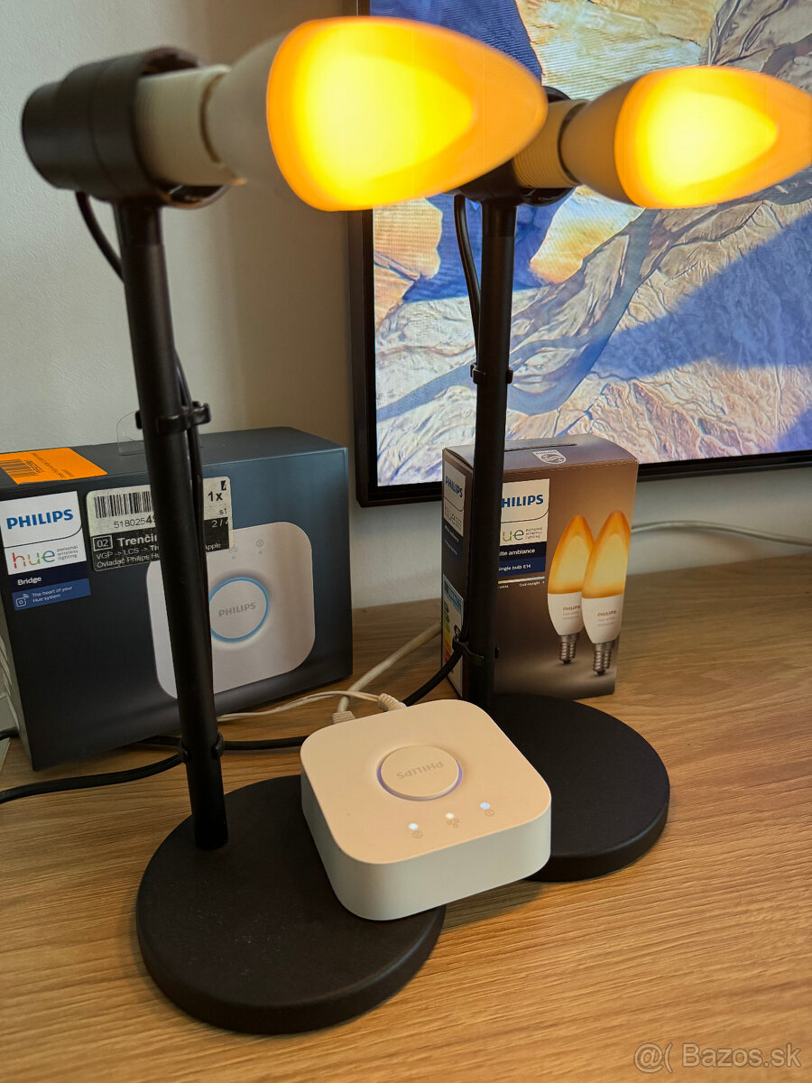 Philips Hue bridge 2.0 + 2ks E14 Philips Hue ziarovka