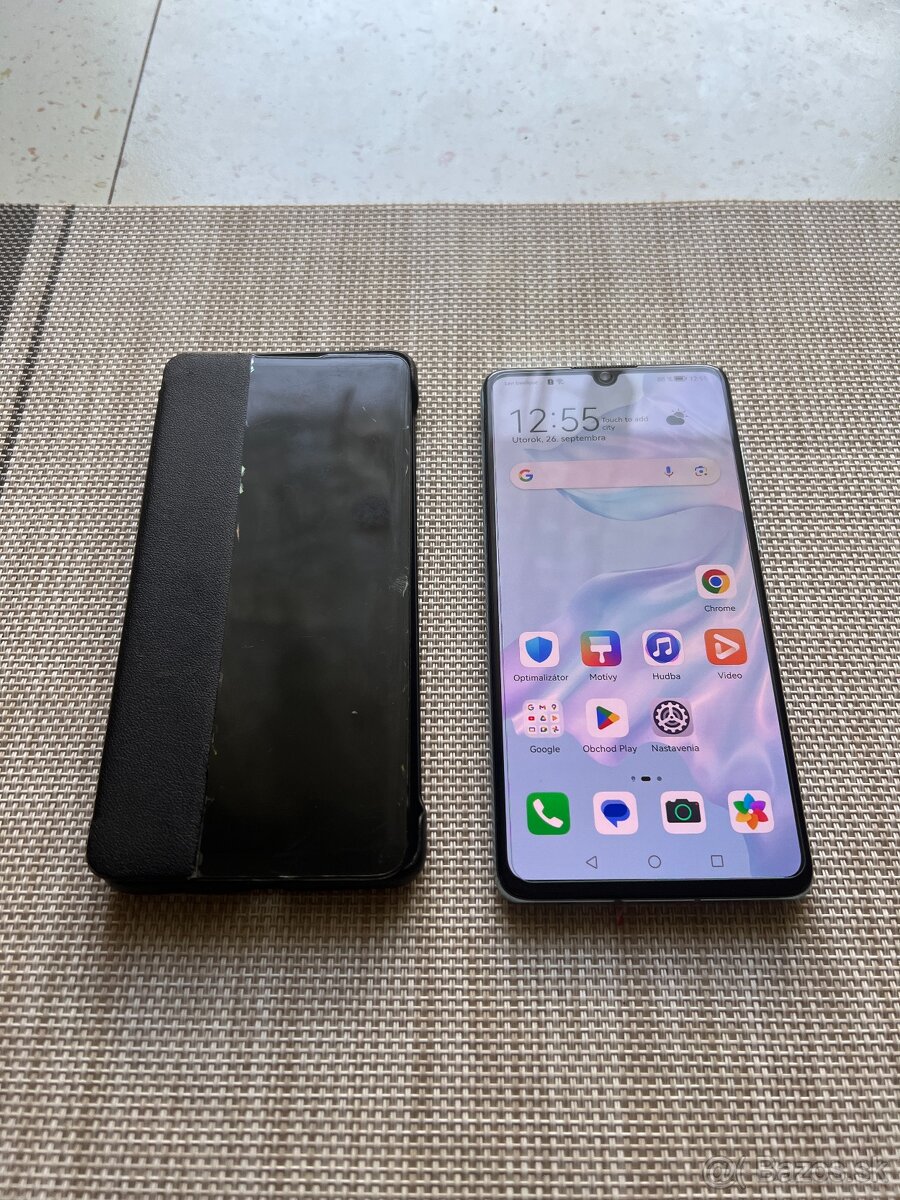 Huawei P30 128/6gb Leica Vzhlad  telefonu ako novy.