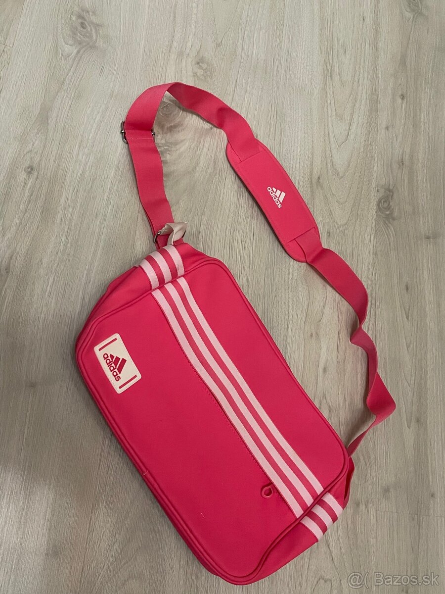 Adidas taška