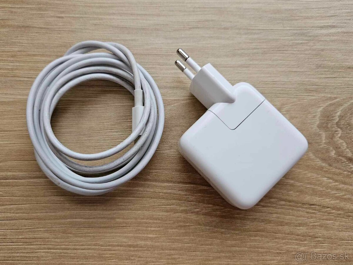 Apple USB C 30W adapter + USB C kabel 2m