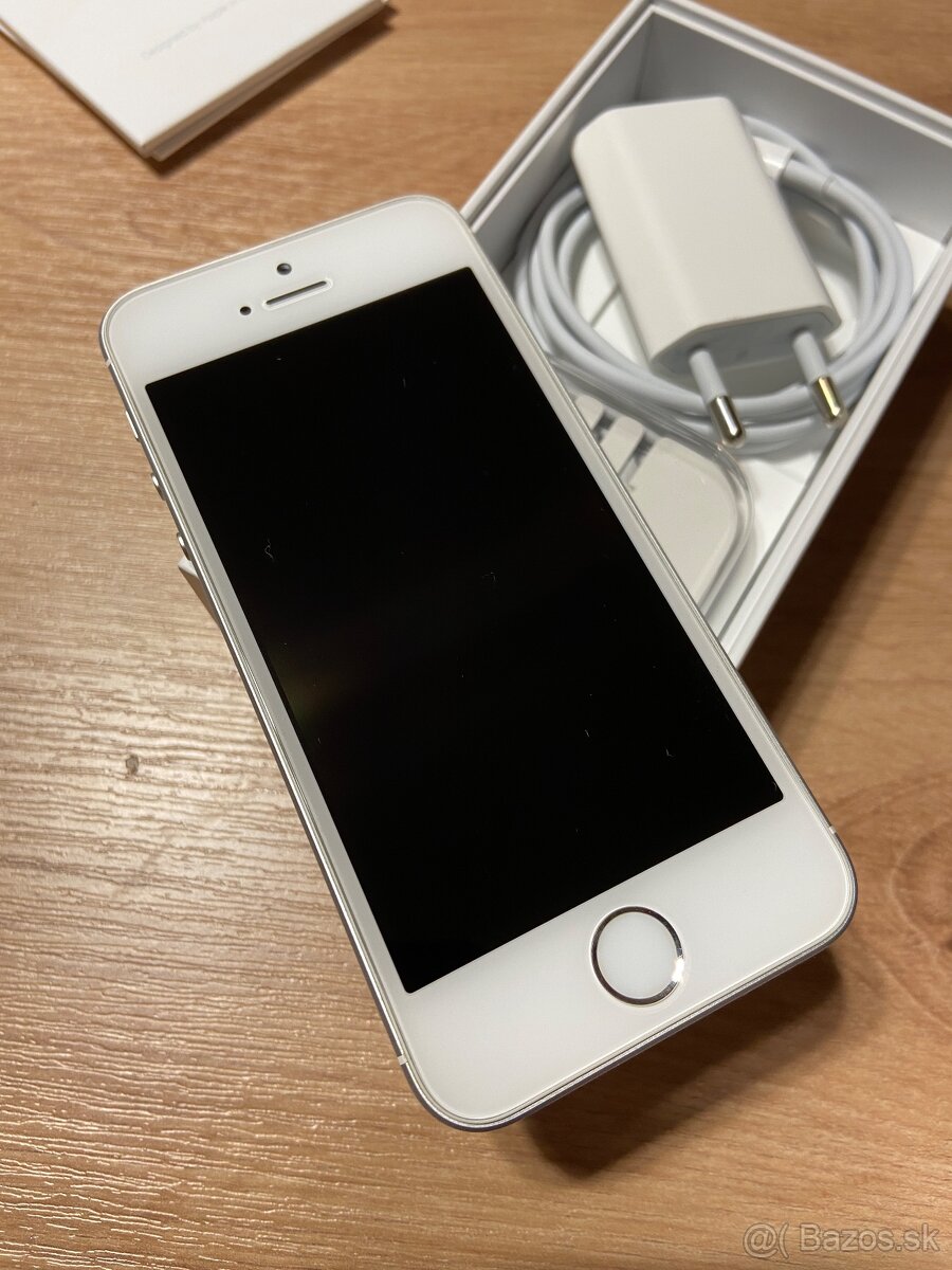 iPhone SE 16GB Silver