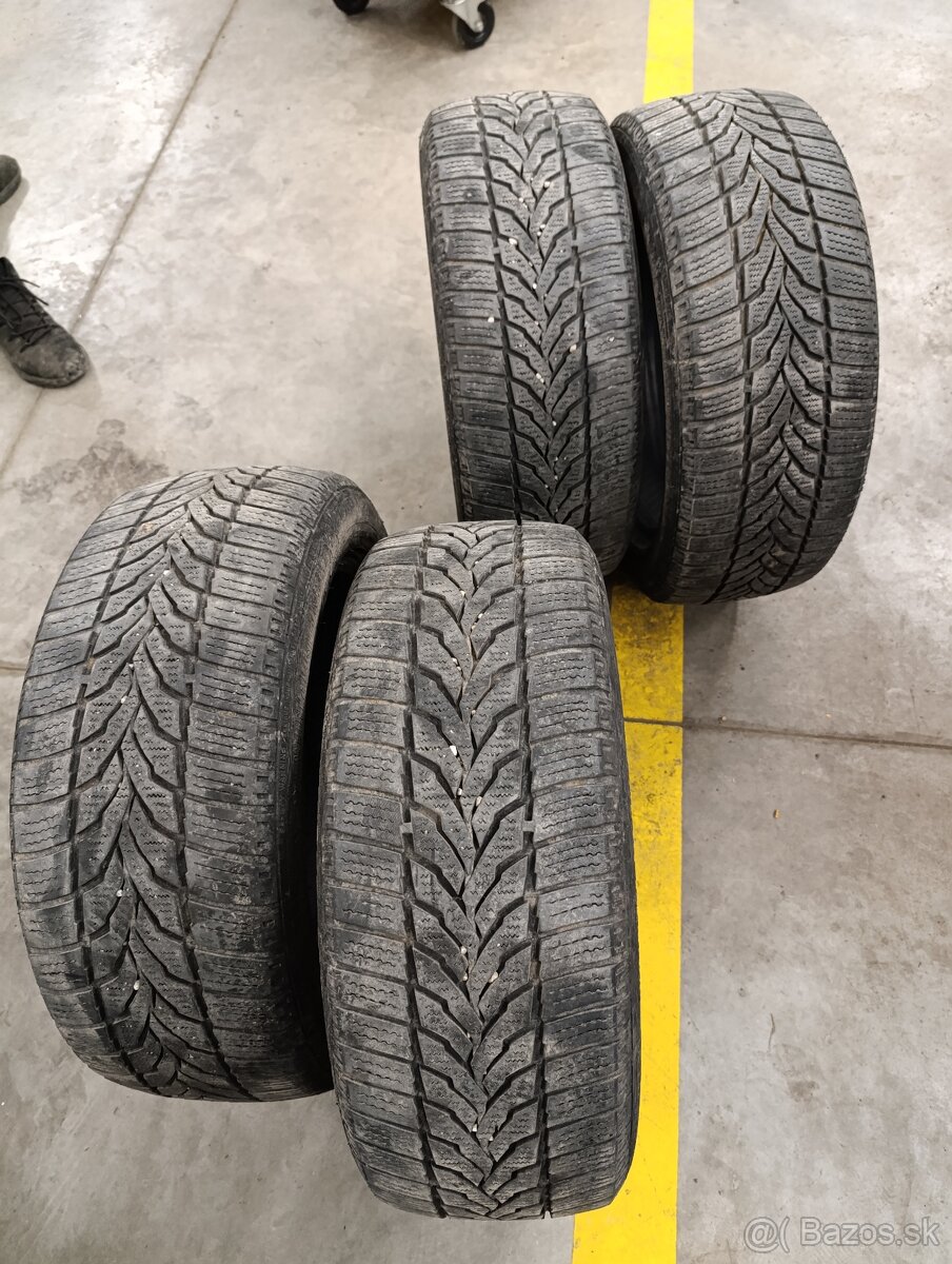 Zimné pneu 195/55 R15