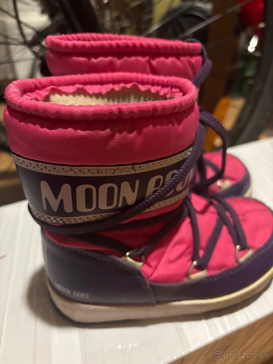 Moonboots snehule 28