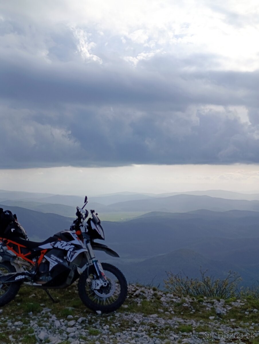 Ktm 890 adventura r 2022