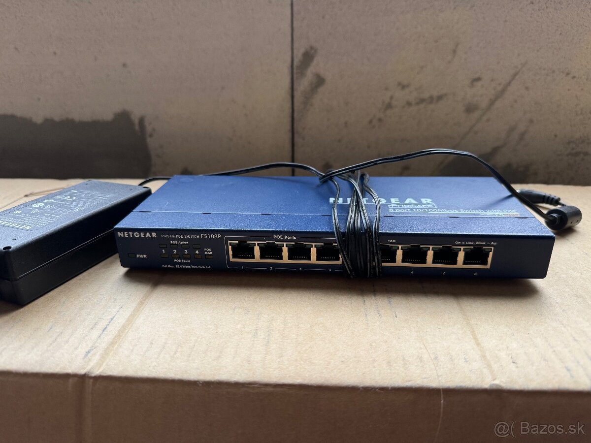 Switch Netgear FS108P