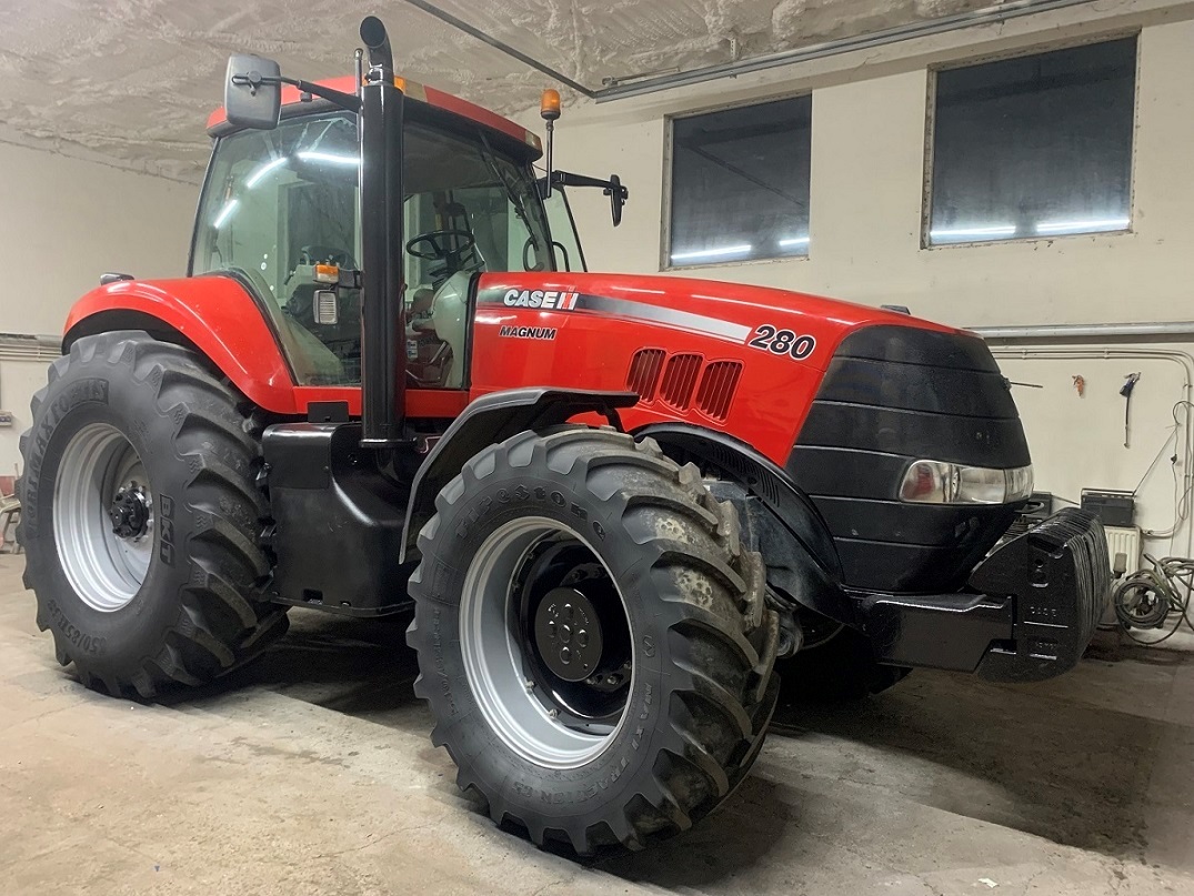 CASE IH Magnum 280