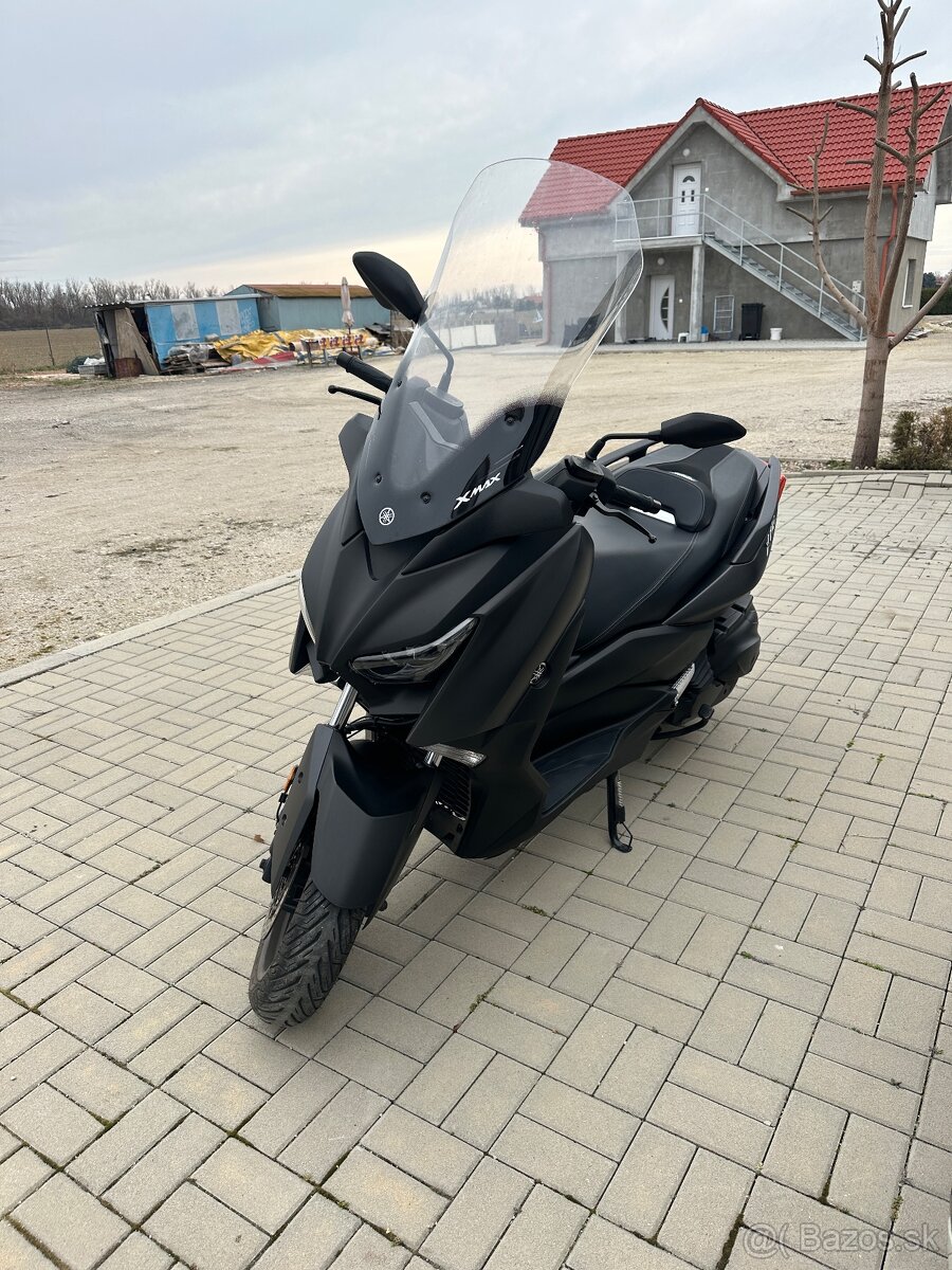 Yamaha xmax 400