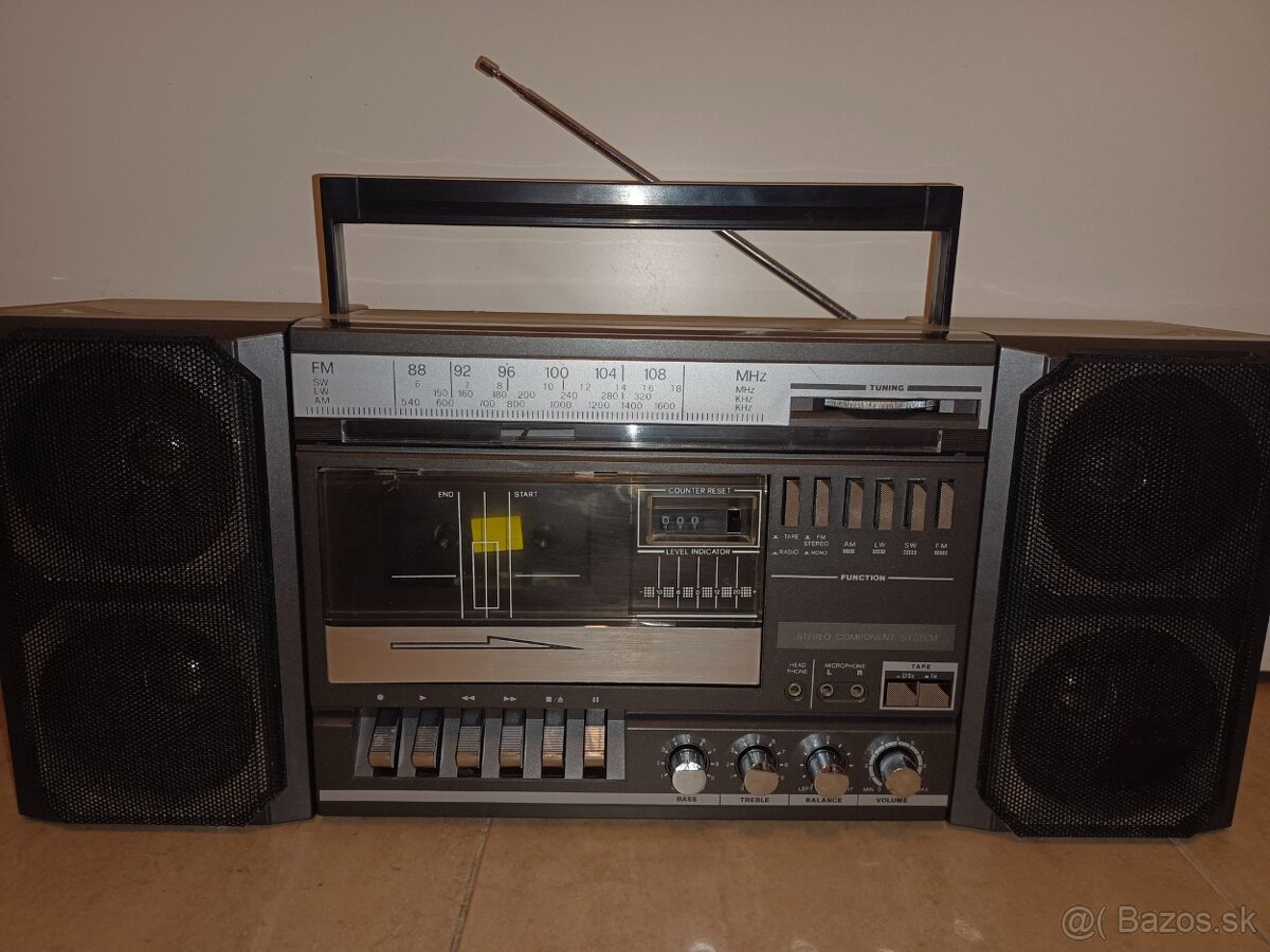 Kasuga KP 15FL radiomagnetofon retro kazeťák