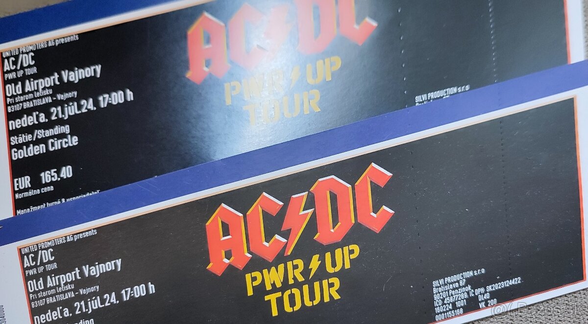 ACDC 21.7 Bratislava - Stání u podia