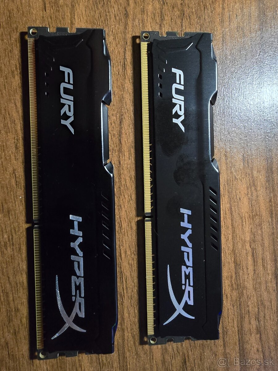 Predám pamäťe DDR3 - set 2x 4 GB zn. Kingston Fury