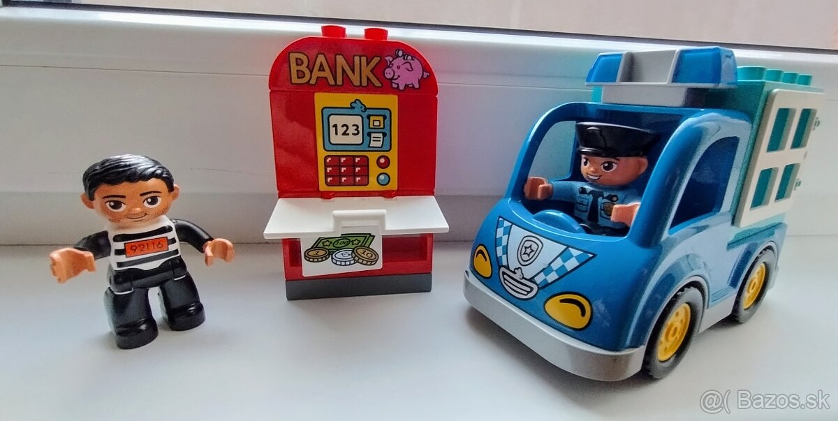 Lego Duplo policajt a zlodej