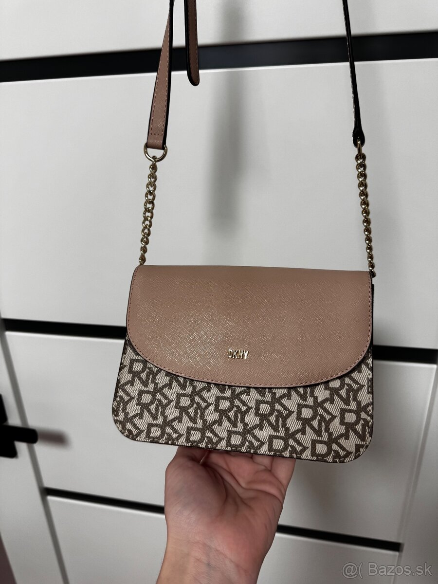 DKNY crossbody kabelka