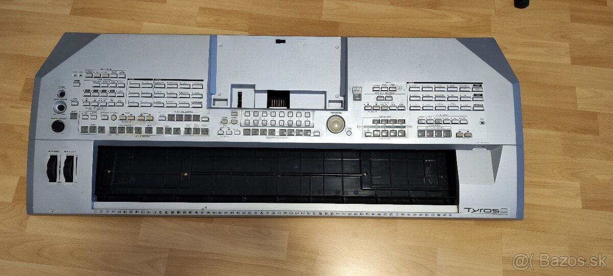 Diely Yamaha TYROS 2