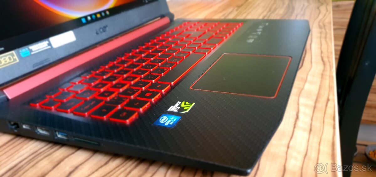 ACER NITRO 5 Herný notebook