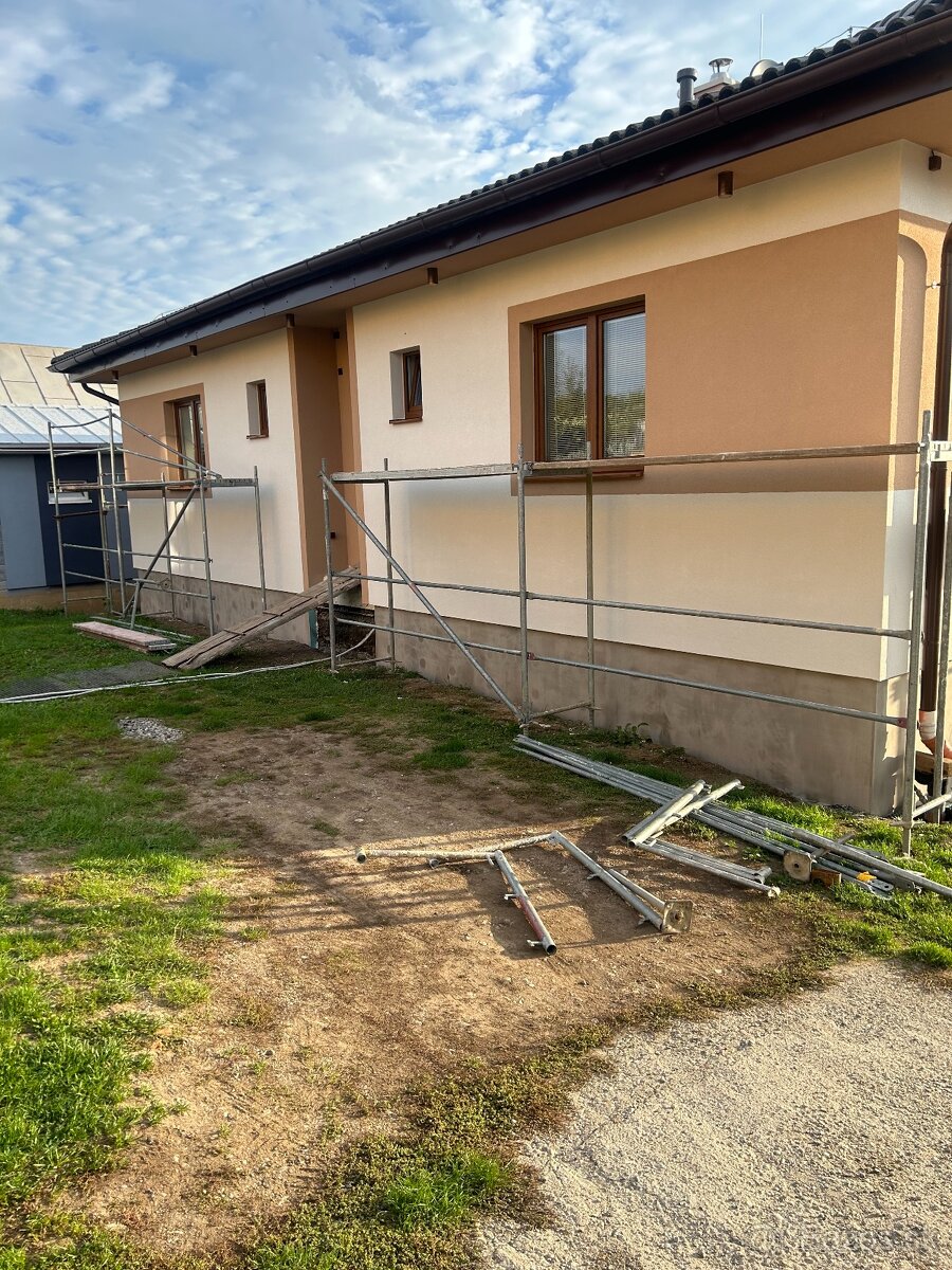 🏠 Kompletný materiál na zateplenie fasády + prenájom lešeni