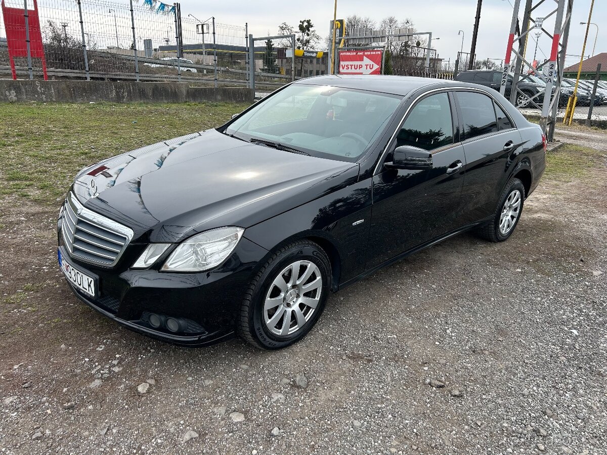 Mercedes-Benz E trieda Sedan 200 CDI Blue Elegance A/T