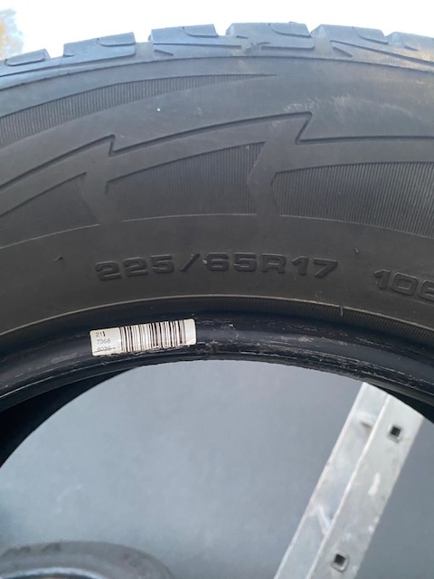 Predam 4ks Zimne pneu Goodyear 225/65r17 108H