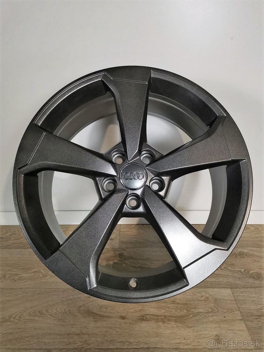 Audi A3, S3, RS3 model 8V - 4x orig. ALU 5x112 R19