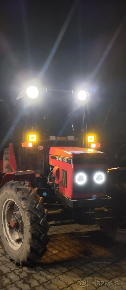 Zetor Predné LED Svetlo 143mm 5,75' (angel eyes)