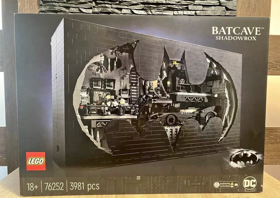 LEGO® Batman™ 76252 Batmanova jaskyňa