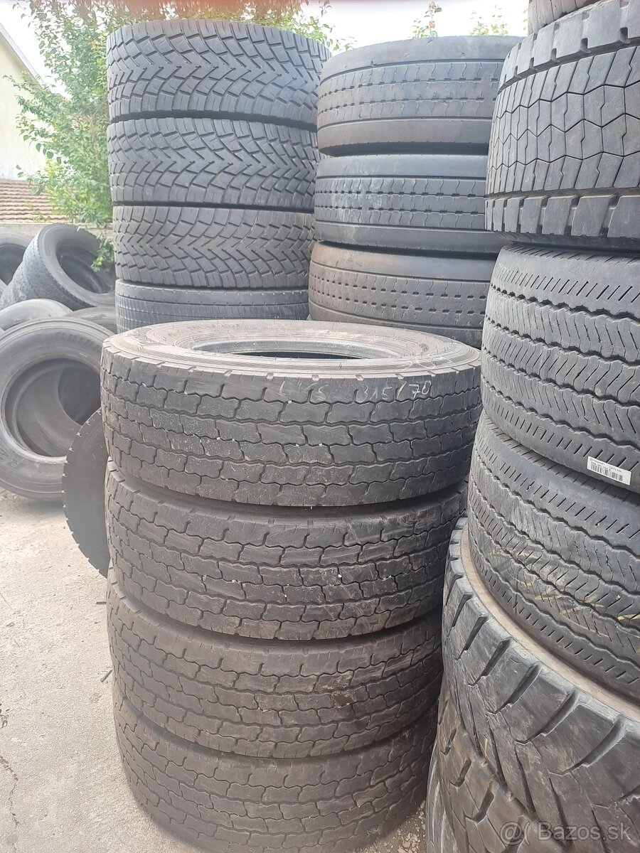 Nákladné pneumatiky 315/70 r22,5