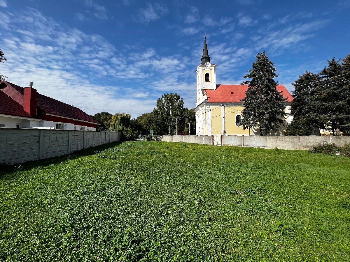 Pozemok o veľkosti 488 m² na predaj v Gabčíkove