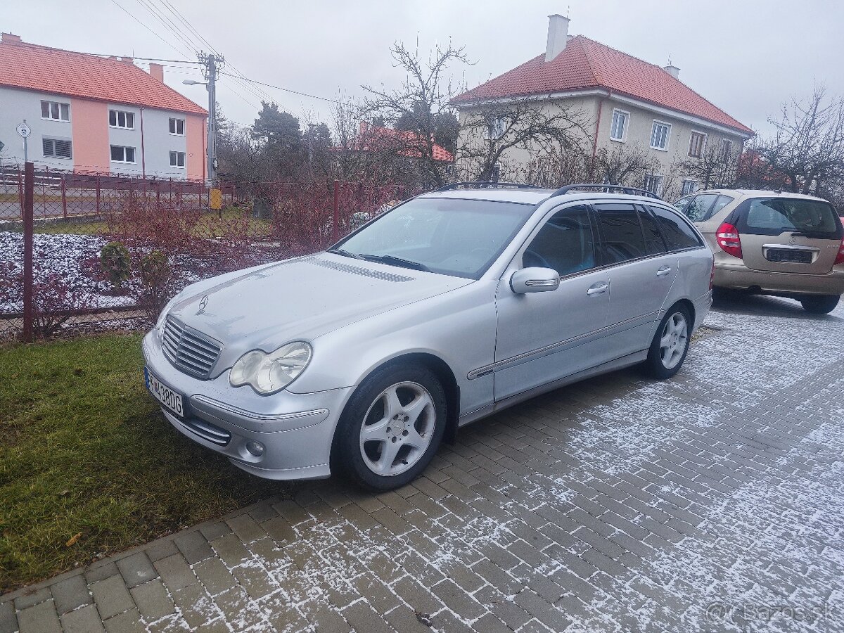 Mercedes  C220 W203