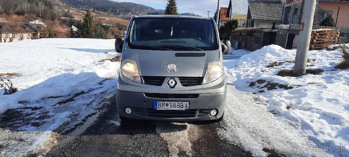 Renault trafic 2.0 dci